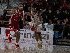 Openjobmetis Varese v EA7 Emporio Armani Milan - LBA Lega Basket A