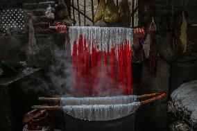 Kashmiri Dyeing Fabric Labour In Decline