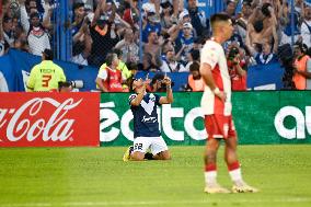 Velez Sarsfield v Huracan - Liga Profesional 2024