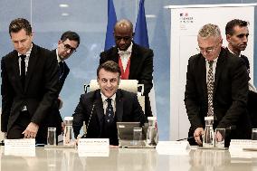 President Macron chairs CIC on the situation in Mayotte - Paris