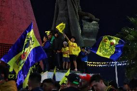 Fans Celebrate America's Victory Over Monterrey