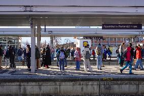 Weekend Travelers At Garmisch-Partenkirchen Train Station