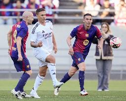 Football: Iniesta's retirement match in Tokyo