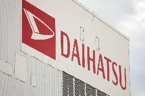 Daihatsu Motor Co., Ltd. exterior, logo and signage