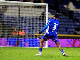 Oldham Athletic v Wealdstone - Vanarama National League