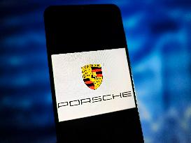 Illustration Porsche China Layoffs