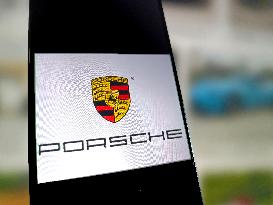 Illustration Porsche China Layoffs