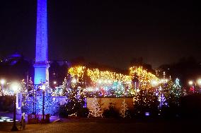 Anne Hidalgo Inaugurates Christmas Market - Paris