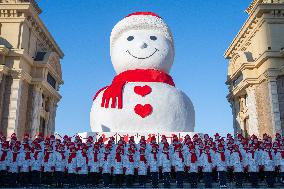 Giant Snowman - China