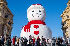 Giant Snowman - China