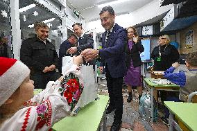 Ombudsman visits Kharkiv metro school