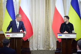 Tusk And Zelensky Meet In Lviv