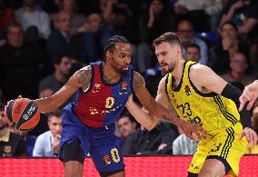 FC Barcelona v Fenerbahce Beko Istanbul - Turkish Airlines EuroLeague