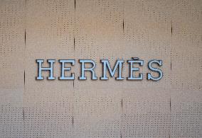 HERMES