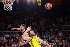 FC Barcelona v Fenerbahce Beko Istanbul - Turkish Airlines EuroLeague