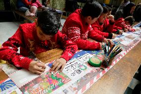 Mrs. Claus Receives Letters From Girls And Boys In Mexico City