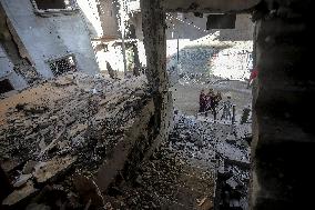 Death Toll Tops 45,000 Palestinians - Gaza