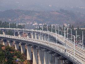 Yichang-Xingshan High-Speed Railway Under Construction in Yichang