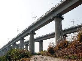 Yichang-Xingshan High-Speed Railway Under Construction in Yichang