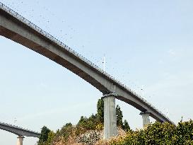 Yichang-Xingshan High-Speed Railway Under Construction in Yichang