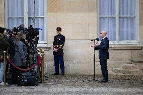 Prime Minister meets Political Leaders - Paris