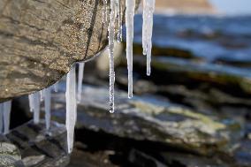 Seashore Icefalls - Vladivostok