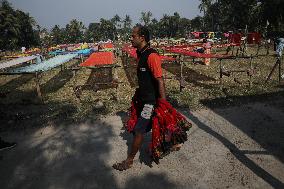 Story Of Weavers Outskirts Of Kolkata