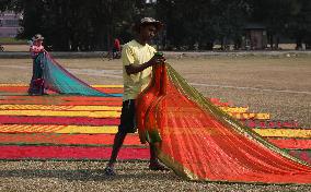 Story Of Weavers Outskirts Of Kolkata