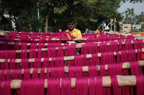 Story Of Weavers Outskirts Of Kolkata