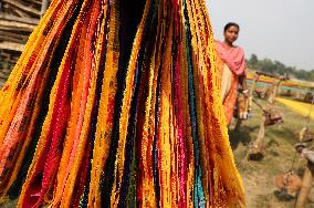 Story Of Weavers Outskirts Of Kolkata