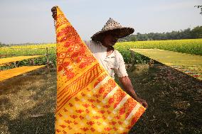 Story Of Weavers Outskirts Of Kolkata