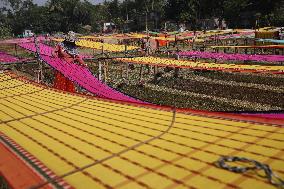 Story Of Weavers Outskirts Of Kolkata