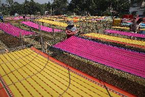 Story Of Weavers Outskirts Of Kolkata