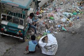 India-Child-Ragpickers