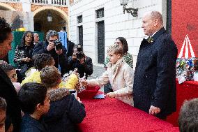 NO TABLOIDS: Christmas Gifts Distribution - Monaco