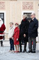 NO TABLOIDS: Christmas Gifts Distribution - Monaco