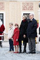 NO TABLOIDS: Christmas Gifts Distribution - Monaco