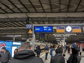 Train Traffic At Munich Central Station Temporarily Suspended