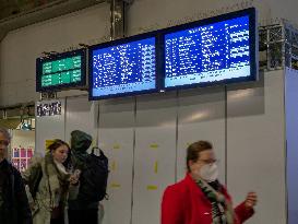 Train Traffic At Munich Central Station Temporarily Suspended