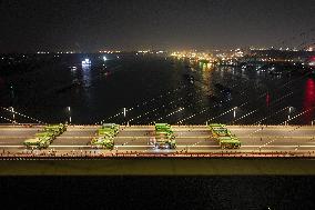 Vehicles Perform A Static Load Test on the Baguazhou Yangtze River Bridge in Nanjing