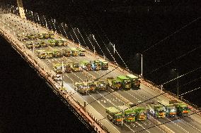 Vehicles Perform A Static Load Test on the Baguazhou Yangtze River Bridge in Nanjing