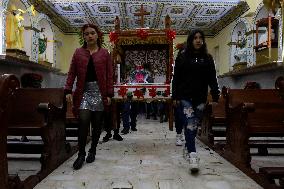 Residents Of The Town Of Culhuacán In Mexico City Participate In A Large Posada On Christmas Eve