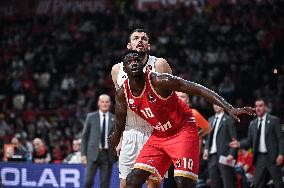 Olympiacos Piraeus v Virtus Segafredo Bologna - Turkish Airlines EuroLeague