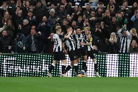 Newcastle United v Brentford - Carabao Cup Quarter Final