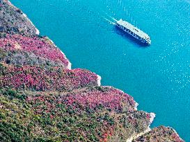 Wuxia Gorge Scenery - China