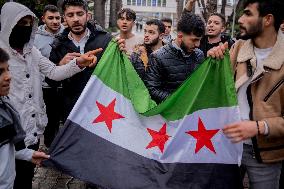 Syrians Celebrate The Fall Of Al-Assad - Izmir