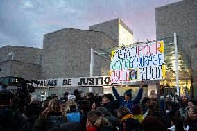 Feminist Activists At The Entrance To The Courthouse - Avignon