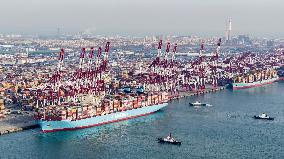 Shandong Port Container Throughput Record