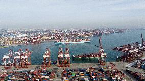 Shandong Port Container Throughput Record