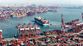 Shandong Port Container Throughput Record